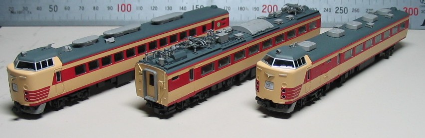 国鉄485系特急型電車クモハ485-1・クロ480-1 完成画像
