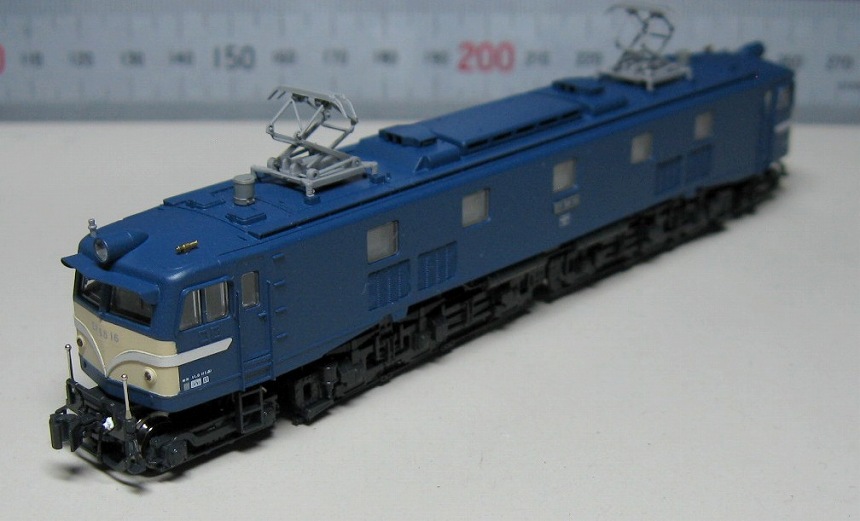 ef58-16_02_ss.jpg