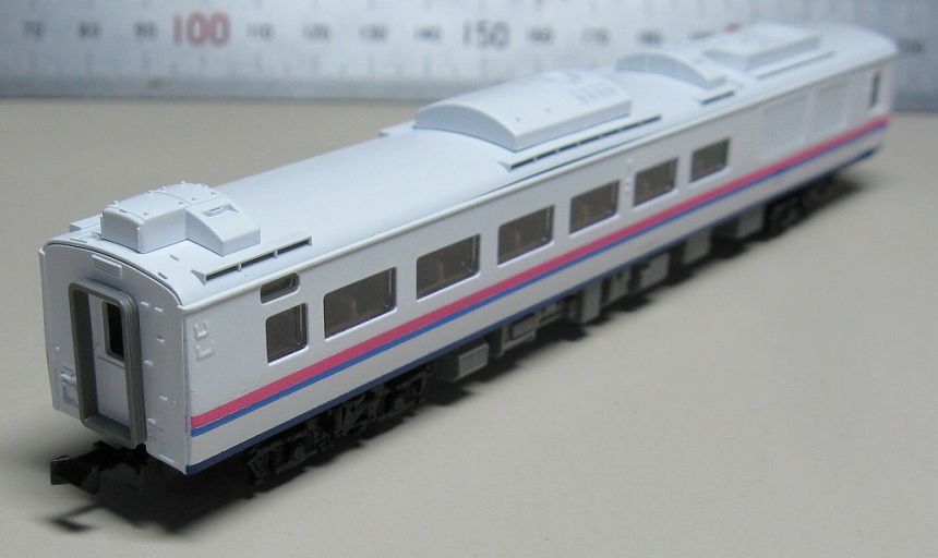 JR北海道キハ184-11フラノエクスプレスカラータイプ 完成画像