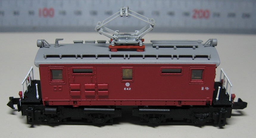 100%新品ワールド工芸 西武鉄道 E42 電気機関車 特製完成品 私鉄車輌